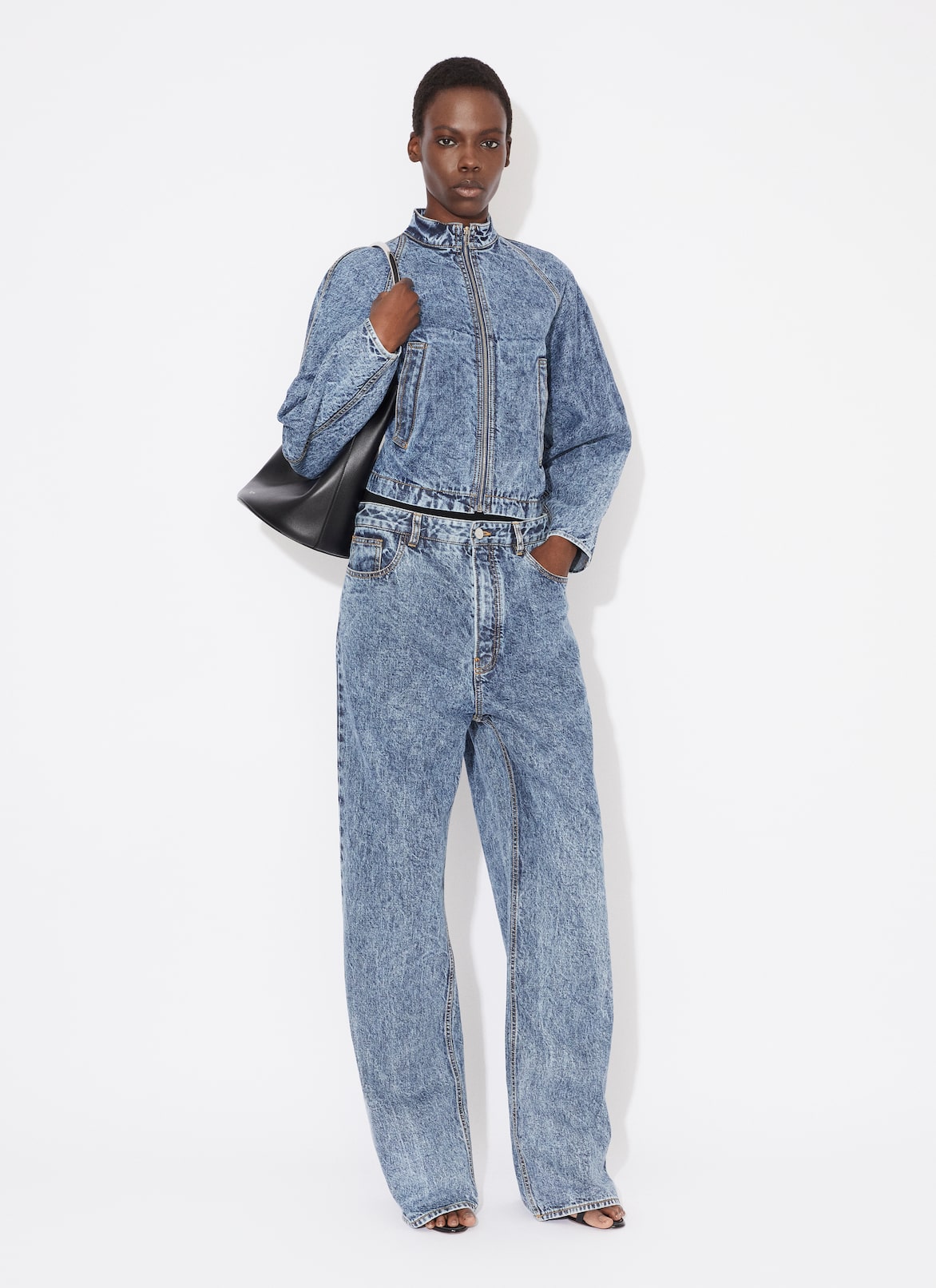 ROUND RACING JACKET IN SNOW DENIM ALAÏA LIGHT BLUE ROUND RACING JACKET IN SNOW DENIM